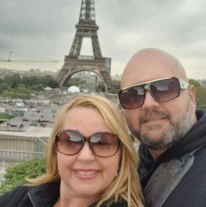 Meet your Posher, Sixto